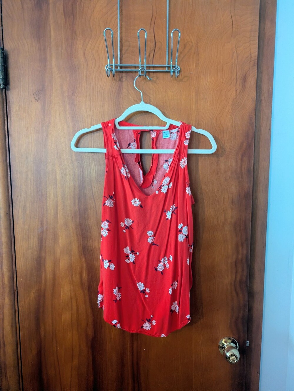 Old Navy Red Floral Sleeveless Tank Top